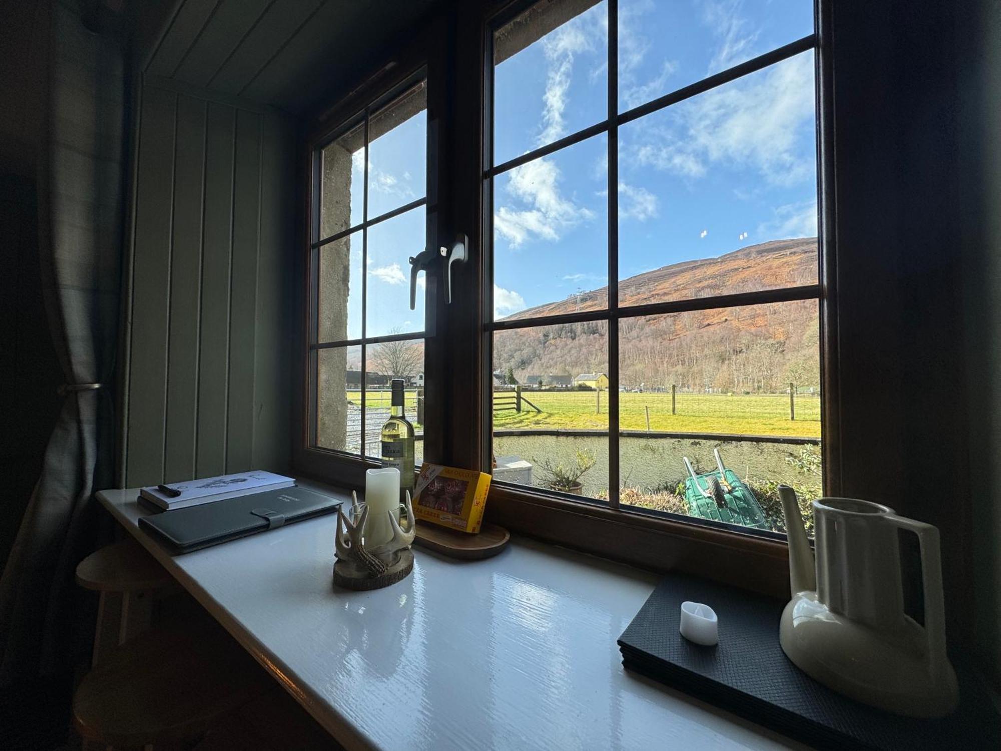 Rosemount Bothy - Highland Cottage Garve Extérieur photo