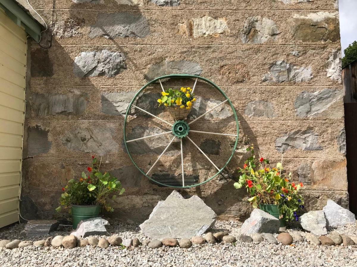 Rosemount Bothy - Highland Cottage Garve Extérieur photo
